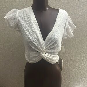 New with tags white love & piece crop top
